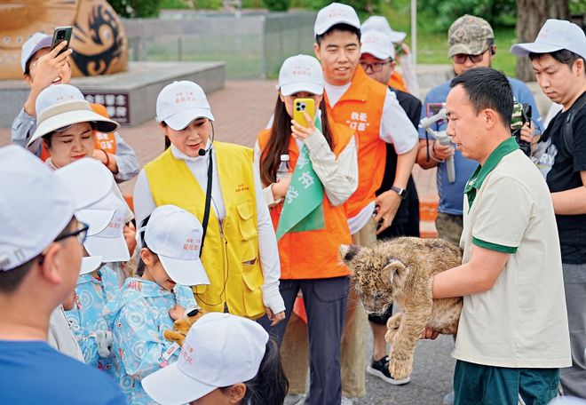 【媒体聚焦】《中国民政》鼎博下载注册杂志：福彩助学 筑梦未来